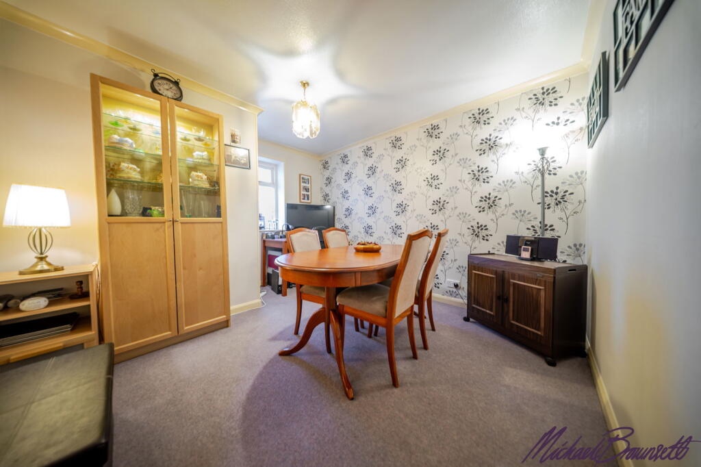 Additional image 5 of Moor Close Road, Bradford, Queensbury, BD13 2EA