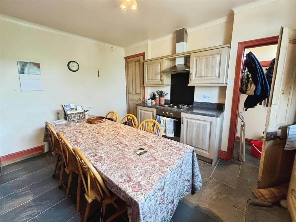 Additional image 9 of Park Cliffe Road, Bradford, BD2 4NS