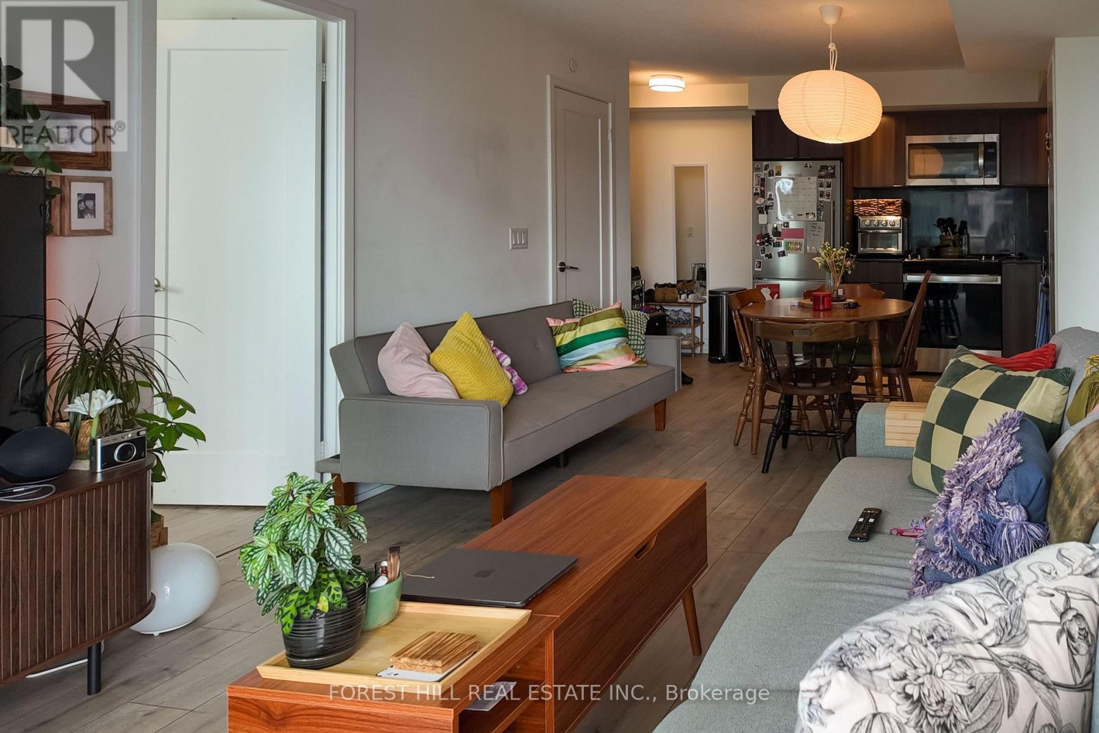 1801 - 10 EVA ROAD|Toronto (Etobicoke West Mall), Ontario M9C0B3