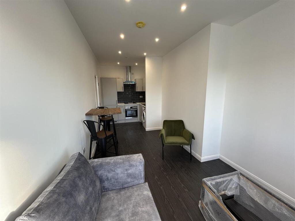 Additional image 5 of Spectrum House, East Parade, Bradford