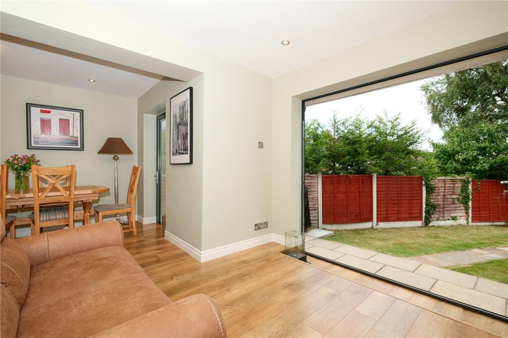 Additional image 4 of Beacon Close, Bingley, West Yorkshire, BD16