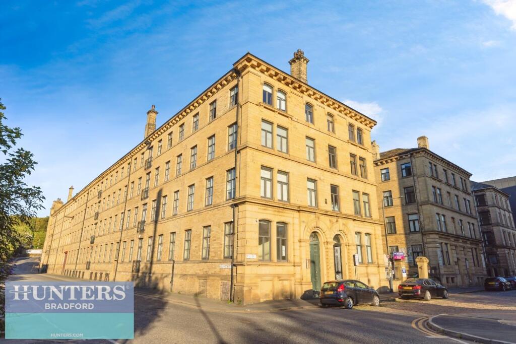 Property image for 20-22, Mill Street Bradford, West Yorkshire, BD1 4AB