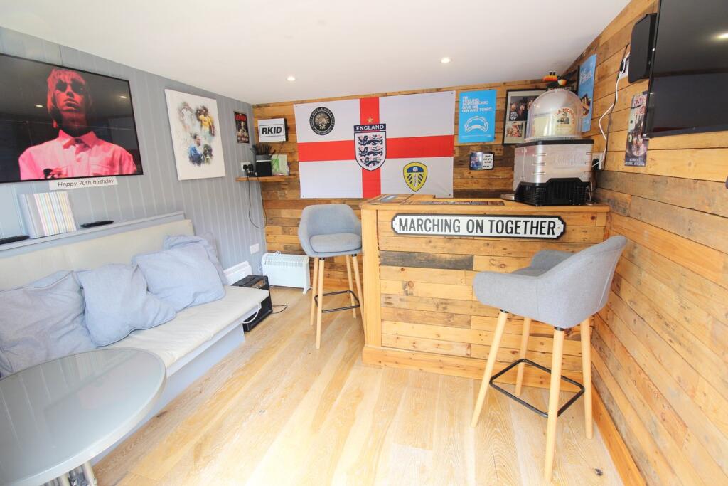 Additional image 18 of Wheathead Crescent, Keighley, BD22