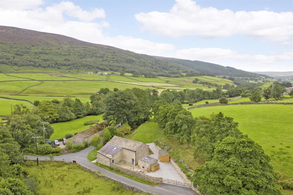 Additional image 31 of Cracked Castle Barn, Skyreholme