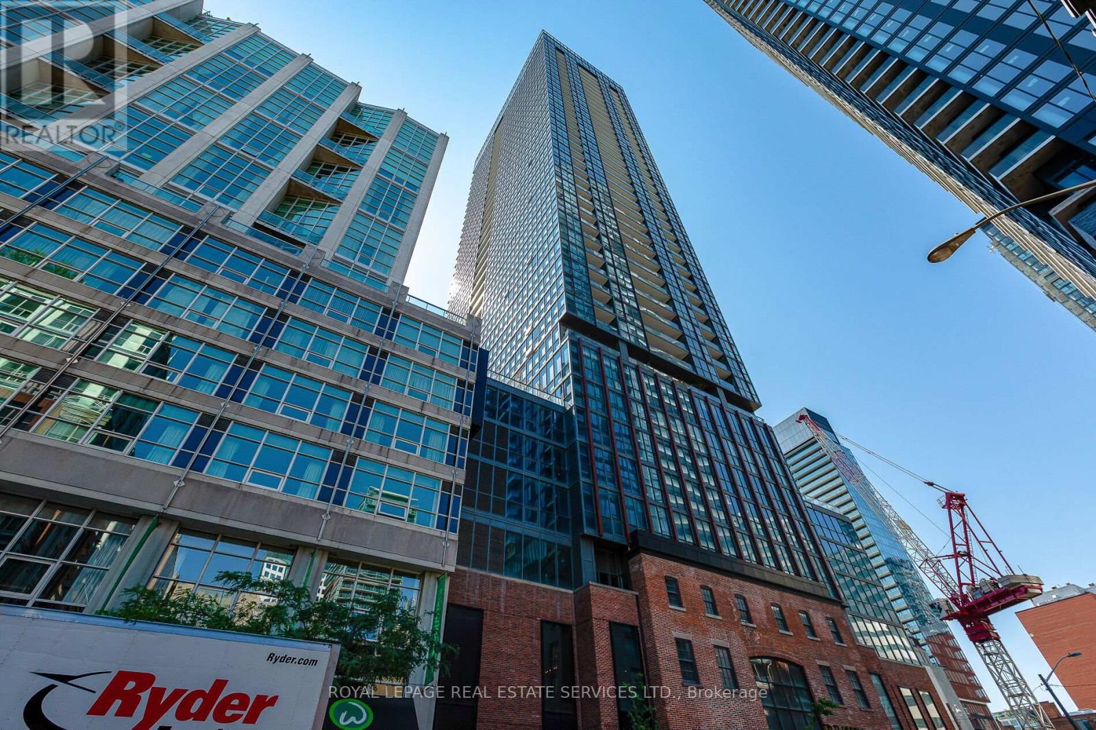 2301 - 88 BLUE JAYS WAY|Toronto (Waterfront Communities), Ontario M5V0L7