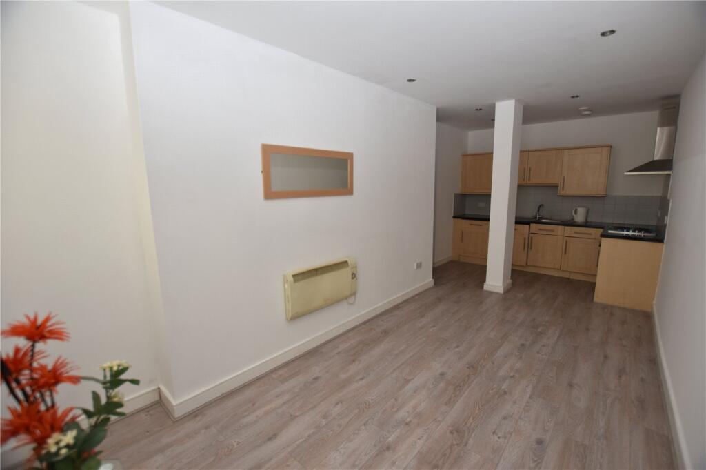 Additional image 11 of 1 Hick Street, Bradford, West Yorkshire