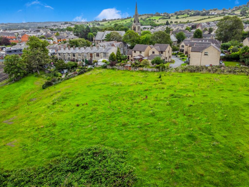 Additional image 28 of St. Lukes Close, Cleckheaton, West Yorkshire, BD19