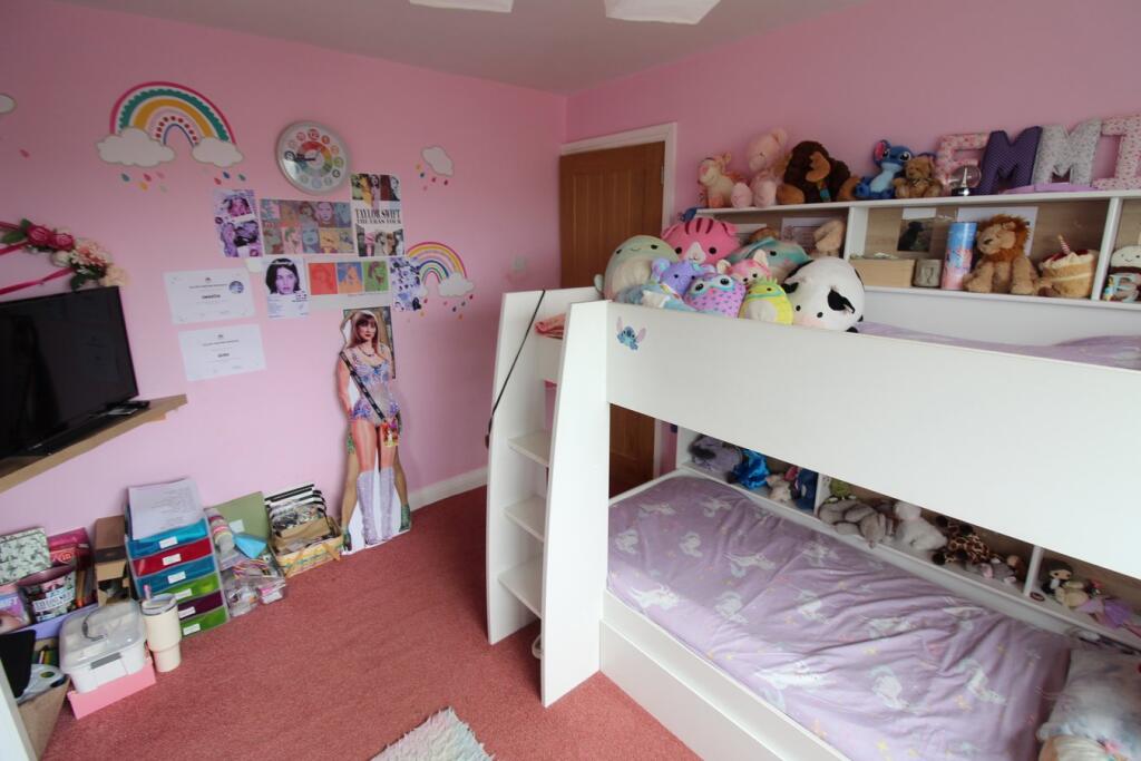 Additional image 12 of Wheathead Crescent, Keighley, BD22