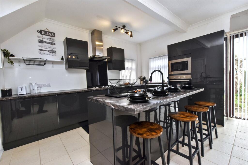 Additional image 12 of Grange Avenue, Bradford, West Yorkshire