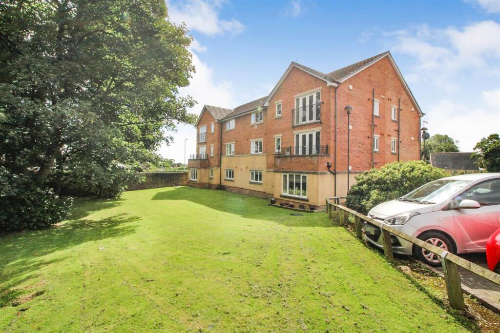 Property image for Berkeley Close, Eccleshill, BD2 3DR