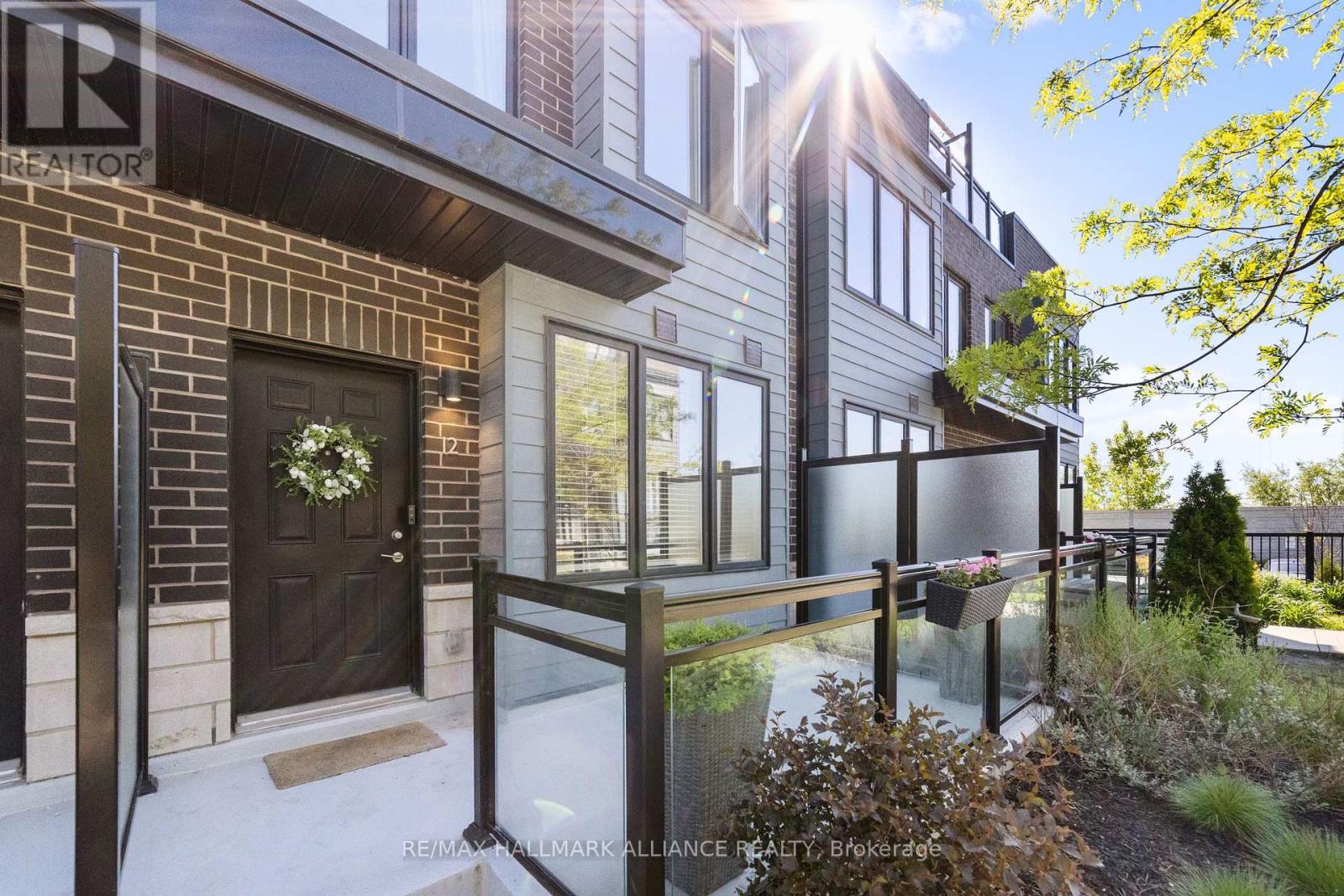 1150 STROUD LANE|Mississauga (Clarkson), Ontario L5J0B3