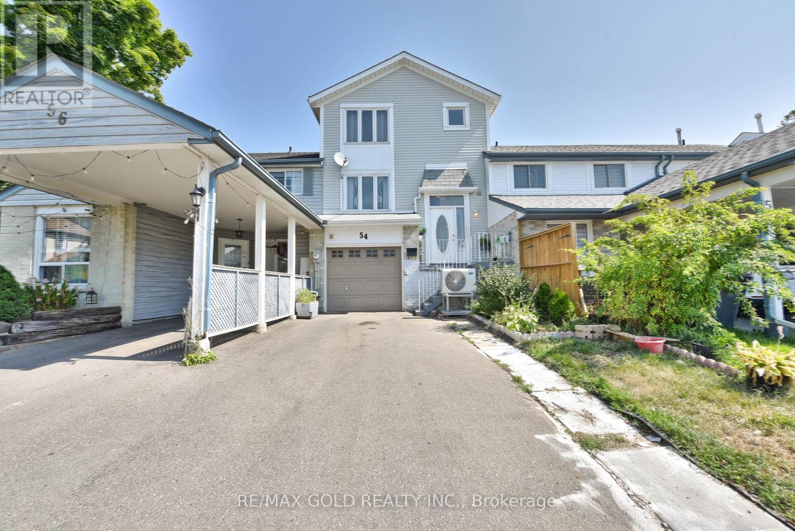 Property image for 54 NOTTAWASAGA CRESCENT|Brampton (Heart Lake), Ontario L6Z1B9