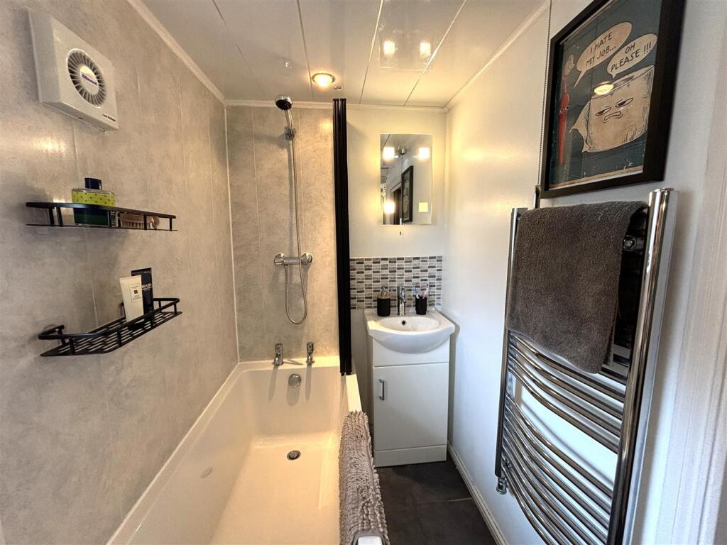 Additional image 17 of Green End, Clayton, Bradford BD14