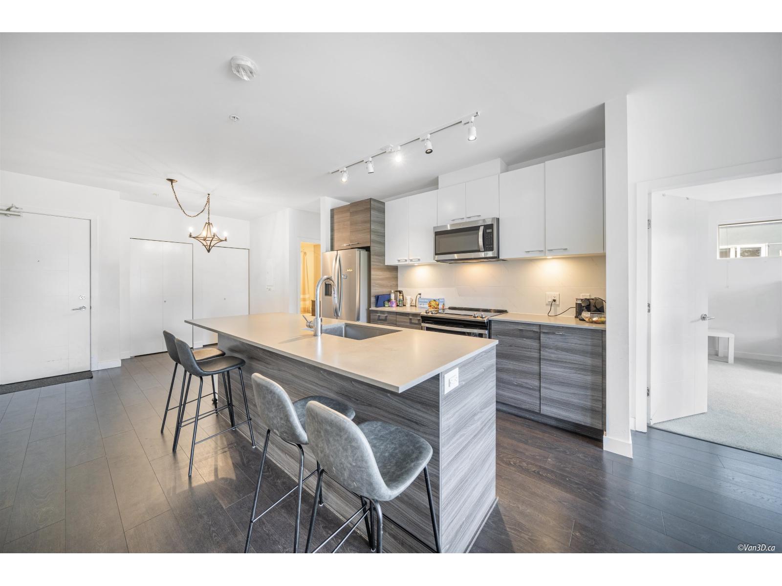 Property image for 319 10581 140 STREET|Surrey, British Columbia V3T0M7