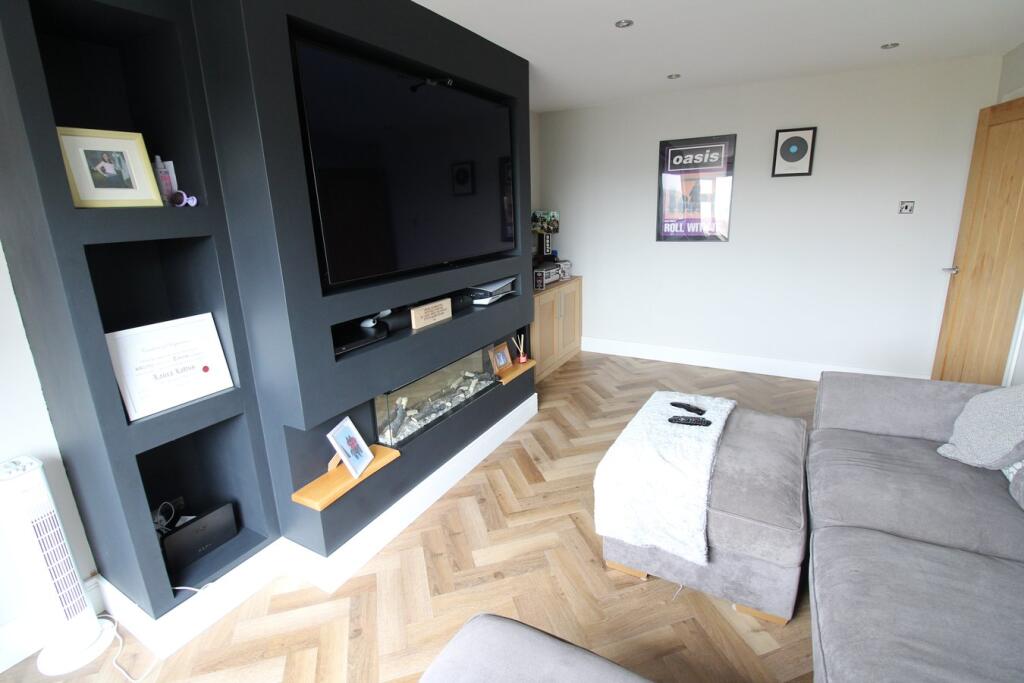 Additional image 4 of Wheathead Crescent, Keighley, BD22