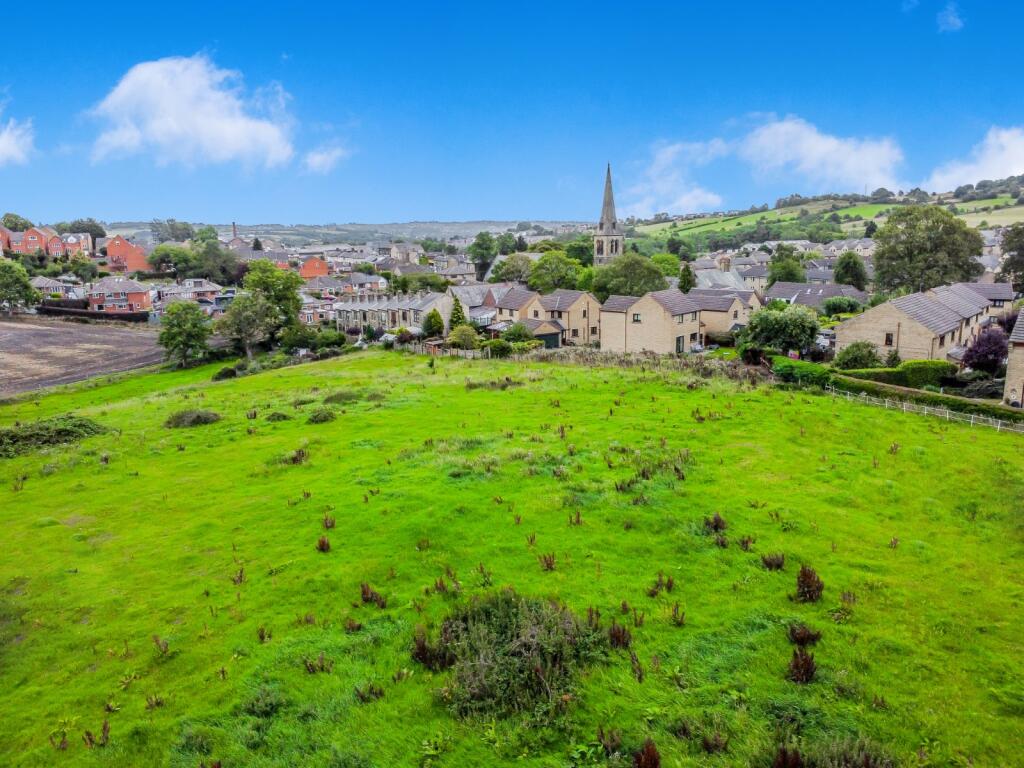 Additional image 27 of St. Lukes Close, Cleckheaton, West Yorkshire, BD19