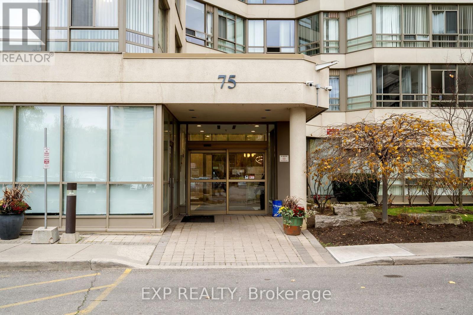 706 - 75 KING STREET E|Mississauga (Cooksville), Ontario L5A4G5