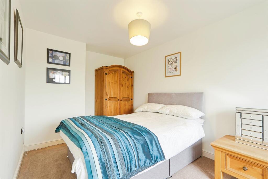 Additional image 8 of Hayfields Close, Keighley, BD22 6SB