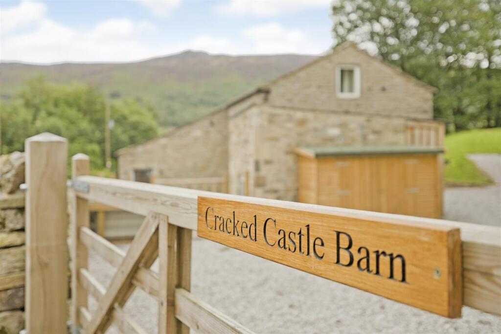 Additional image 22 of Cracked Castle Barn, Skyreholme