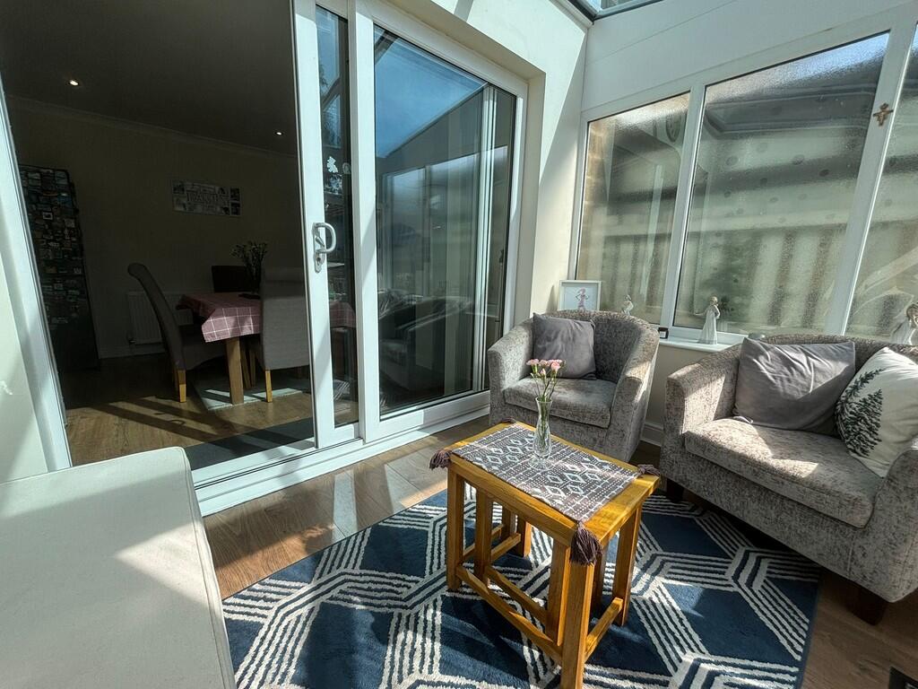 Additional image 30 of Fieldway, Clayton, Bradford