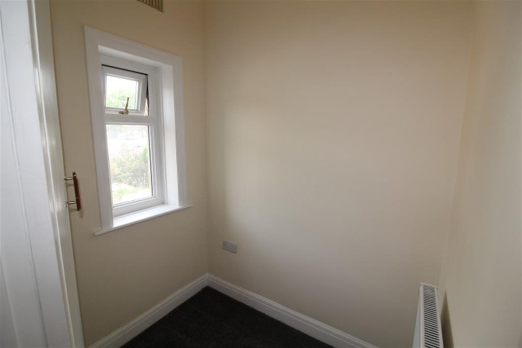 Additional image 7 of Grange Avenue, Thornbury, Bradford, BD3 7BB