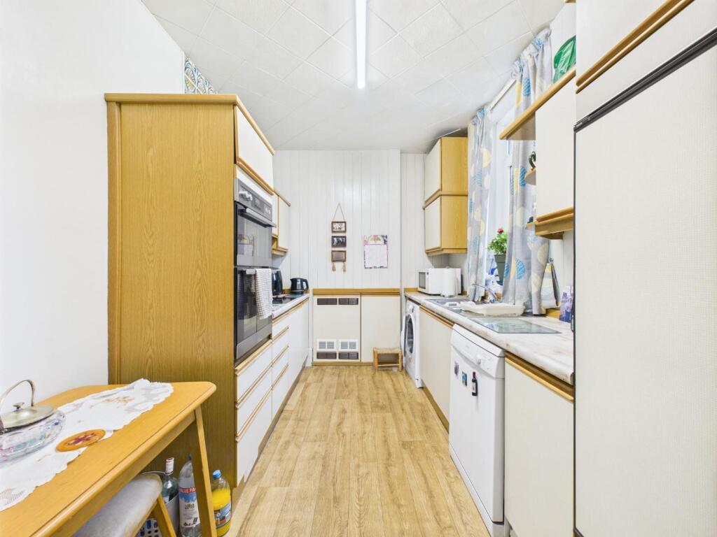 Additional image 6 of Leeds Road, Shipley