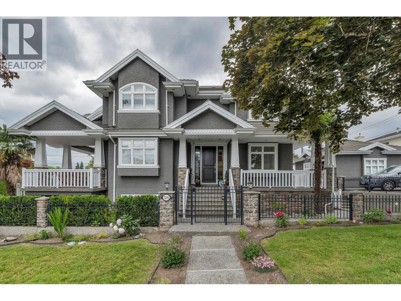 7205 UNION STREET|Burnaby, British Columbia V5A1J1