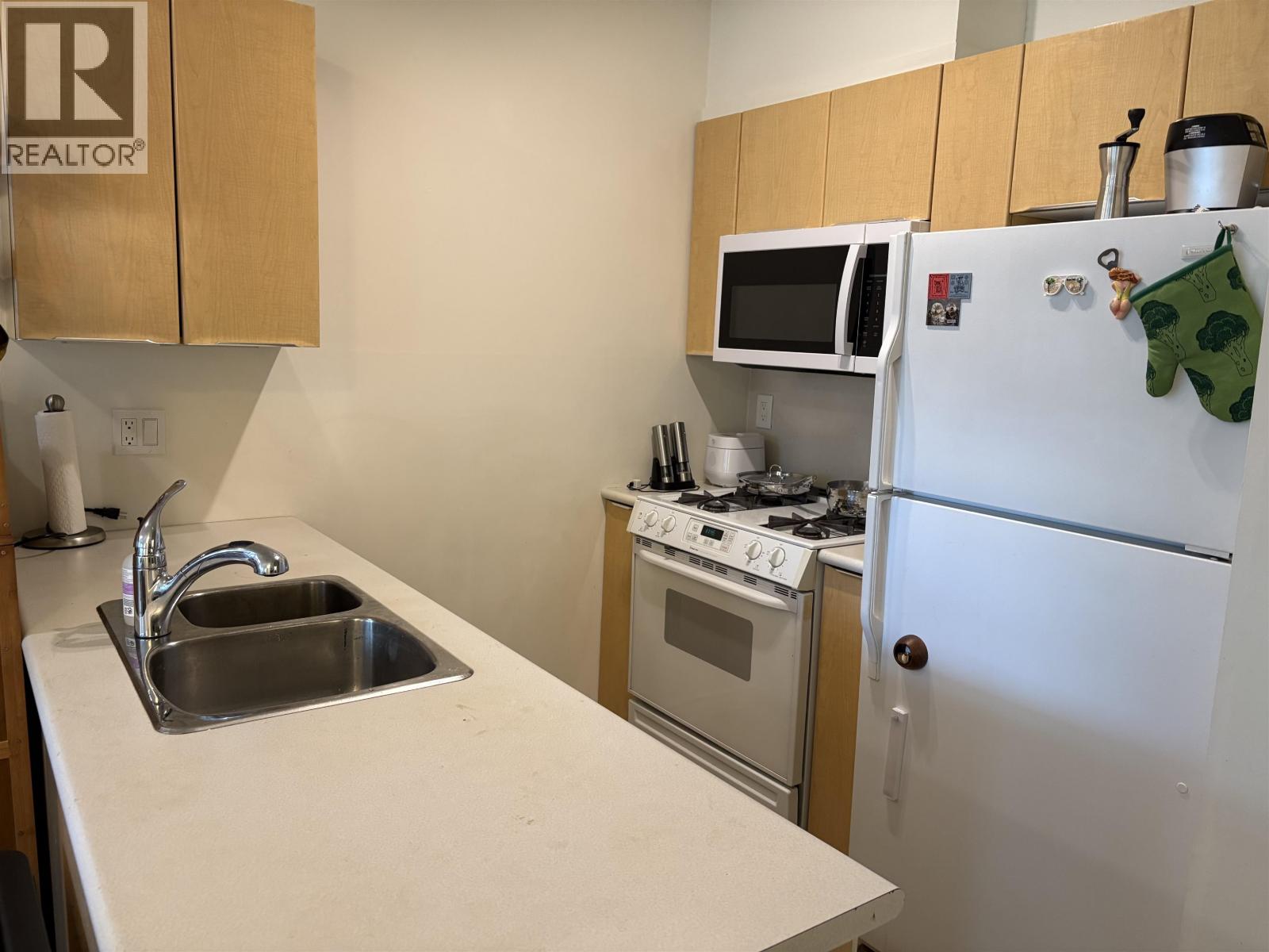 603 1239 W GEORGIA STREET|Vancouver, British Columbia V6E4R8