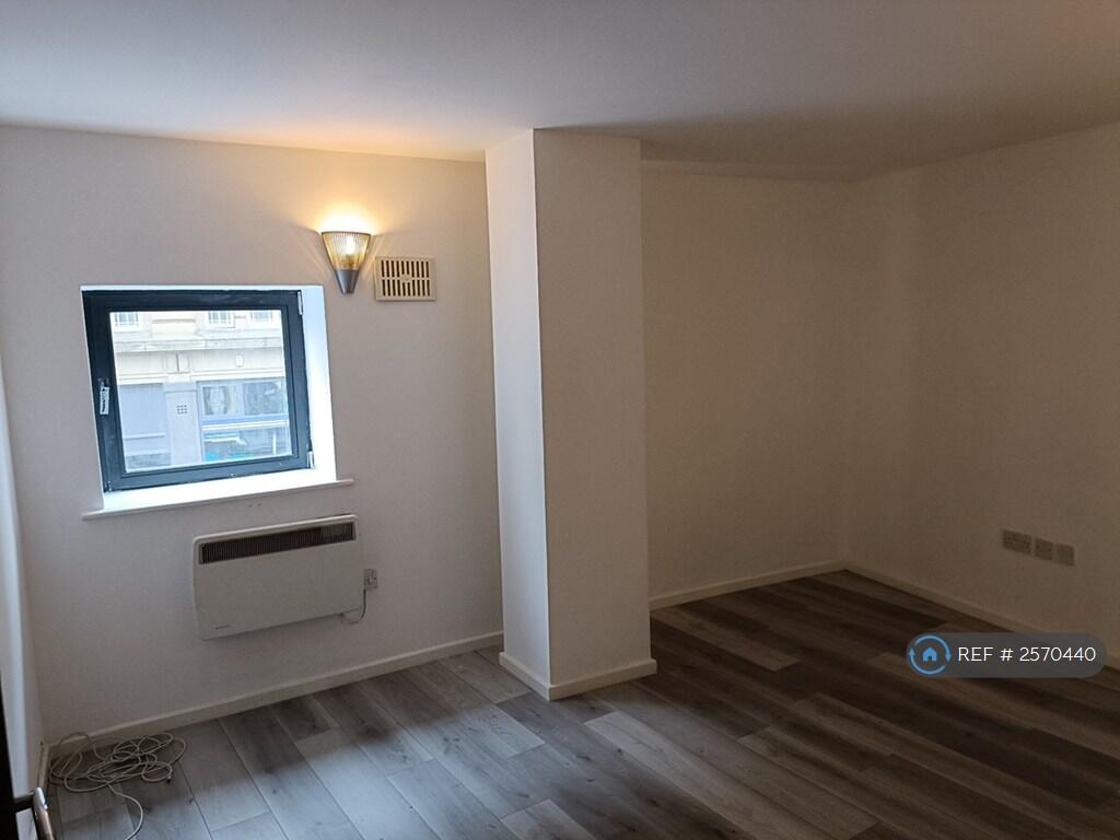 Additional image 12 of Landmark House, Bradford, BD1