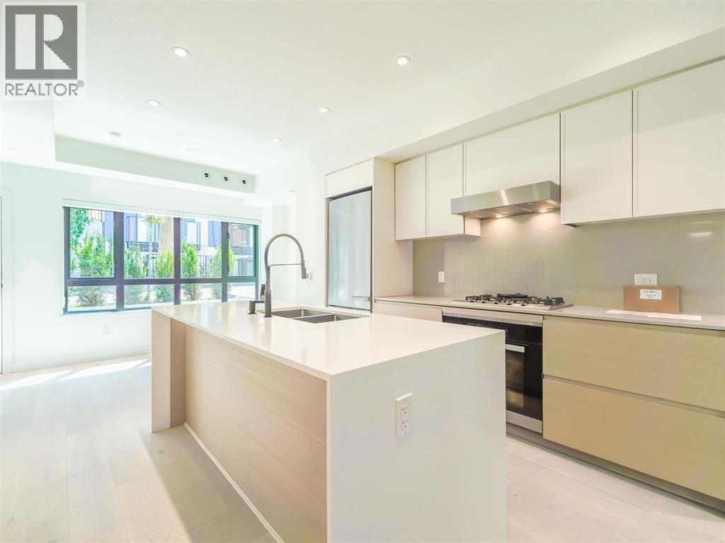 51 550 W 28TH AVENUE|Vancouver, British Columbia V5Z2H1