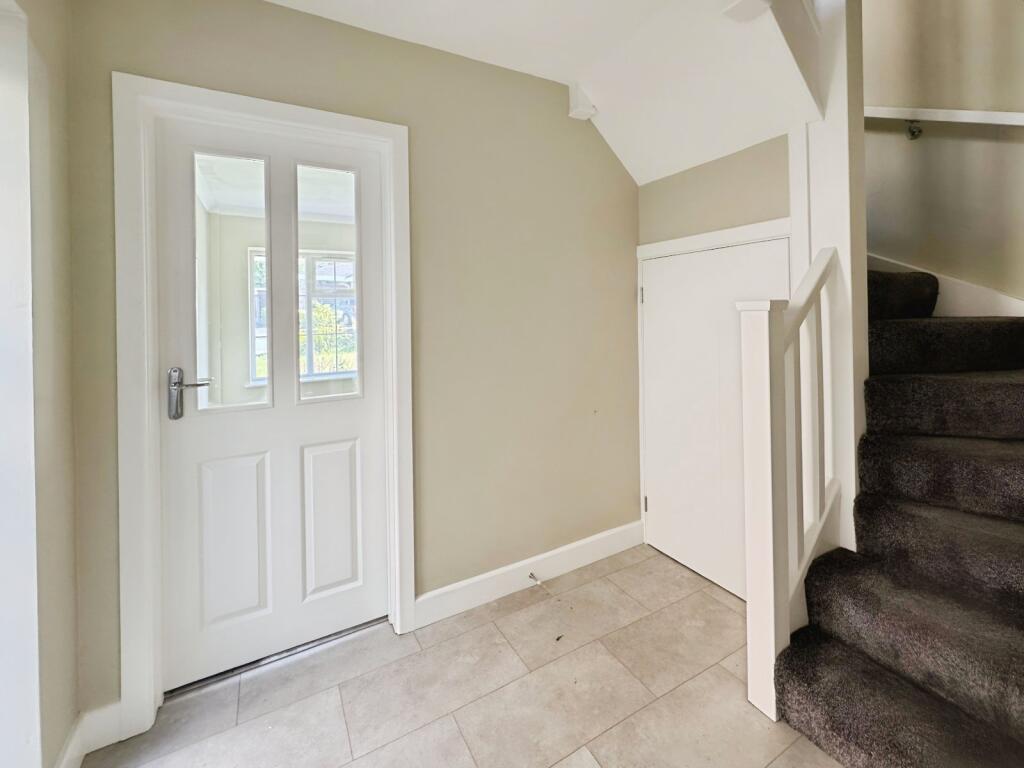 Additional image 7 of Latham Court, Gomersal, BD19
