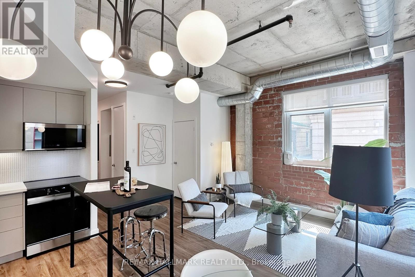 206 - 10 WELLESLEY PLACE|Toronto (North St. James Town), Ontario M4Y1B1