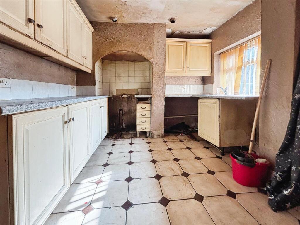 Additional image 7 of Idle Road, Bradford, BD2  4ND