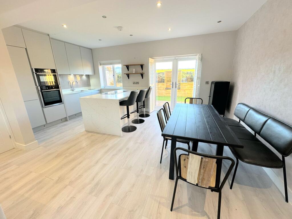 Additional image 9 of Broomfield, Clayton, BD14