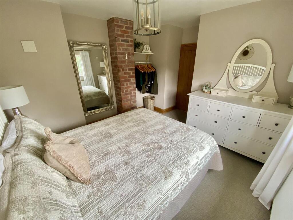 Additional image 16 of Moor Lane, Gomersal