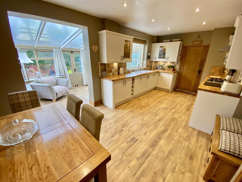 Additional image 7 of Moor Lane, Gomersal