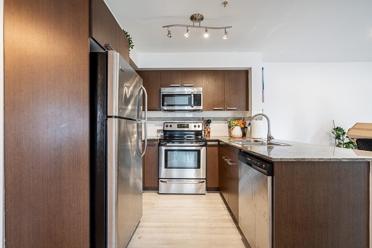 311 13883 LAUREL DRIVE|Surrey, British Columbia V3T1A8