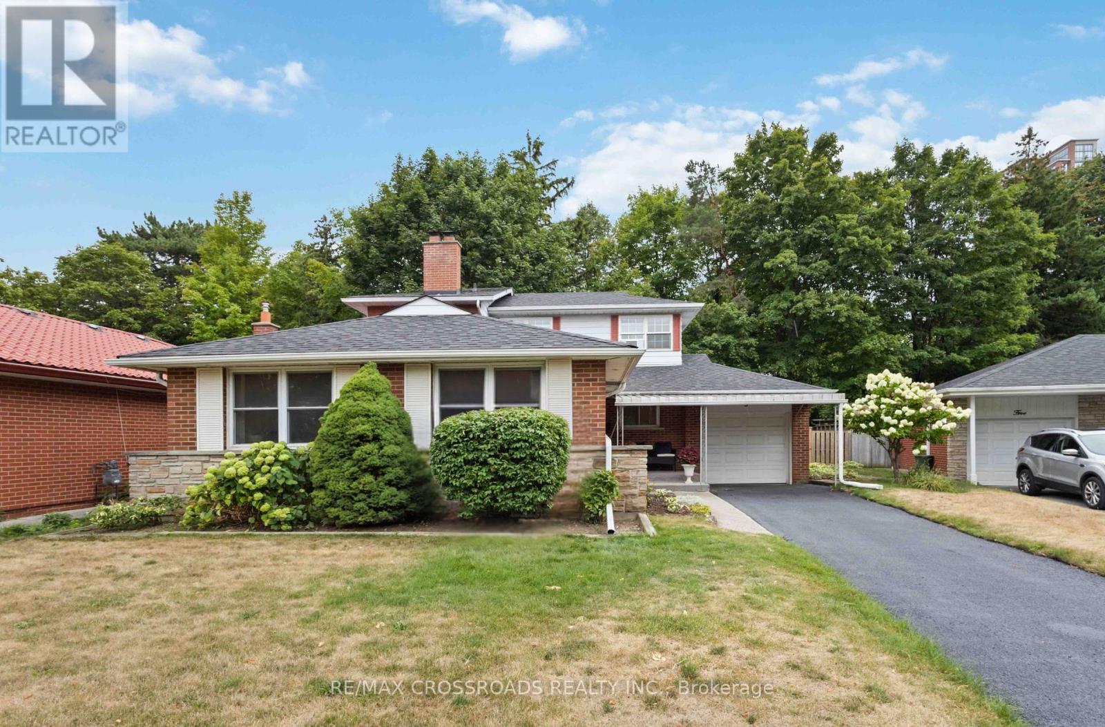 3 BOWATER DRIVE|Toronto (Tam O'Shanter-Sullivan), Ontario M1T1T1