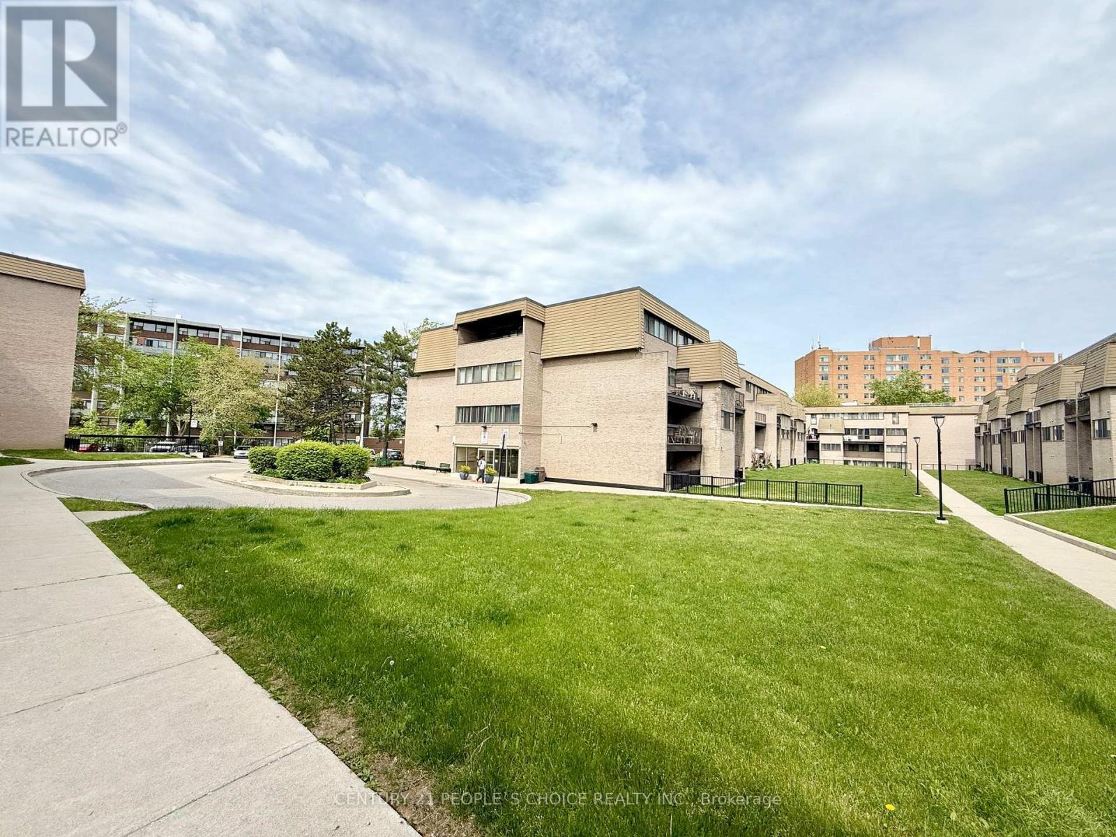 216 - 2095 ROCHE COURT|Mississauga (Sheridan), Ontario L5K2C8