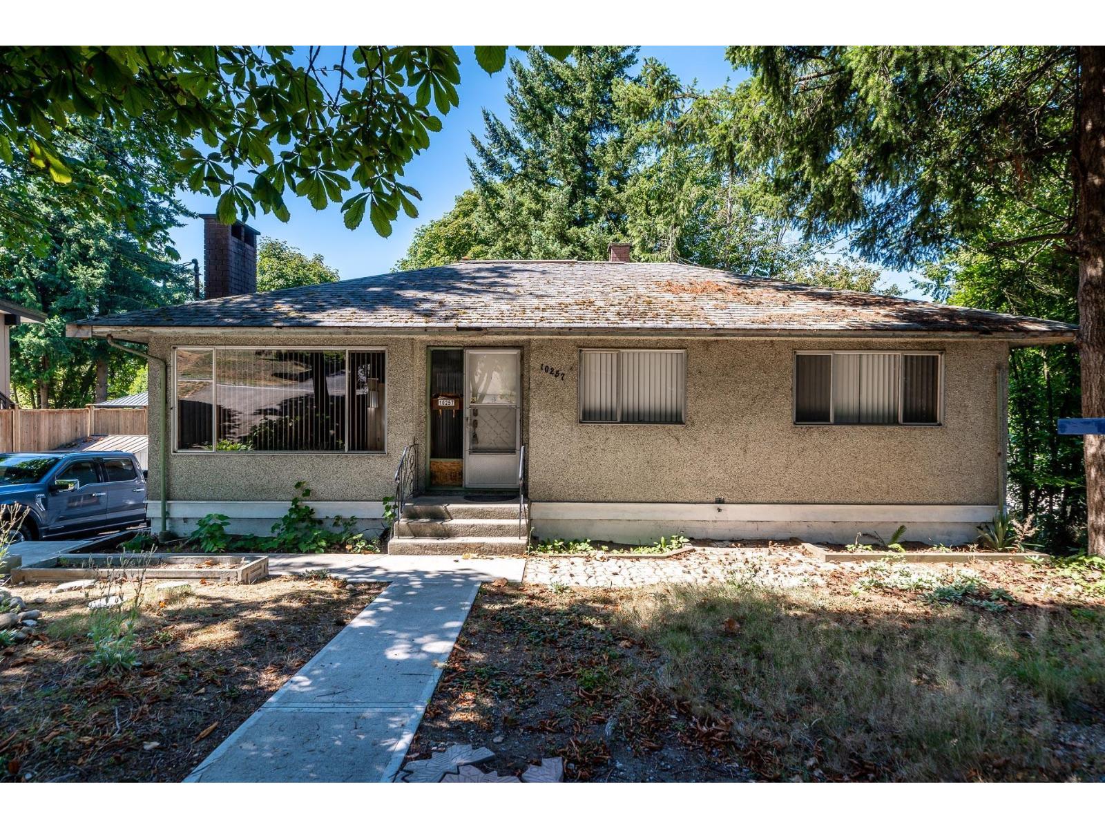 10257 124 STREET|Surrey, British Columbia V3V4T4