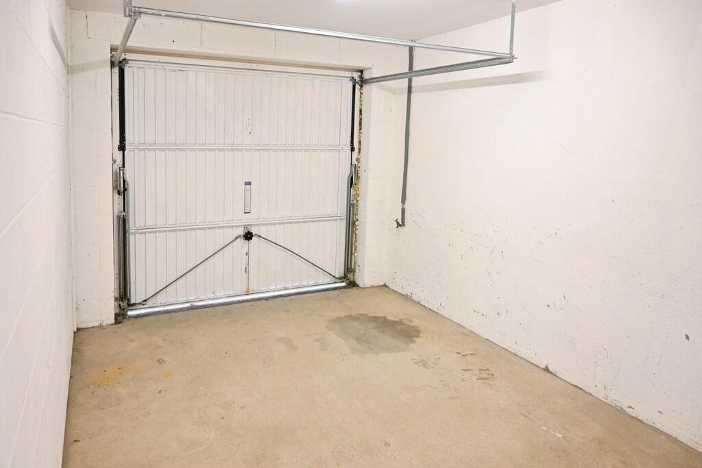 Additional image 18 of Red Holt Drive, Keighley