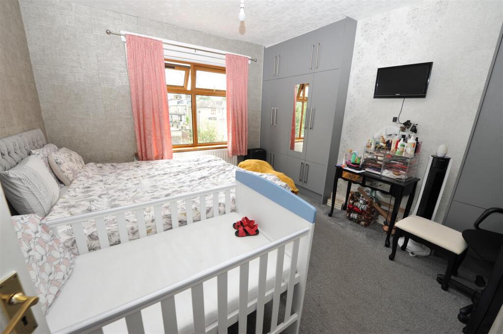 Additional image 7 of Baring Avenue, Thornbury, Bradford