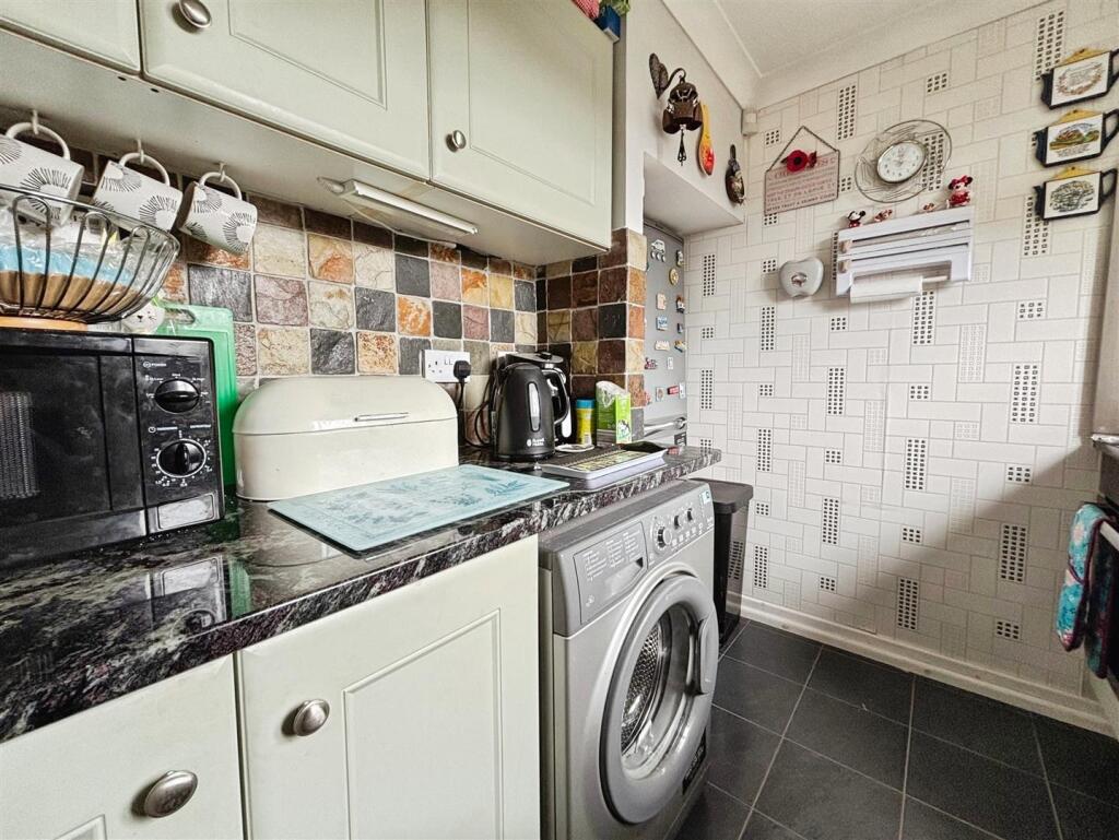 Additional image 5 of Westgate, Eccleshill, Bradford, BD2 2DH
