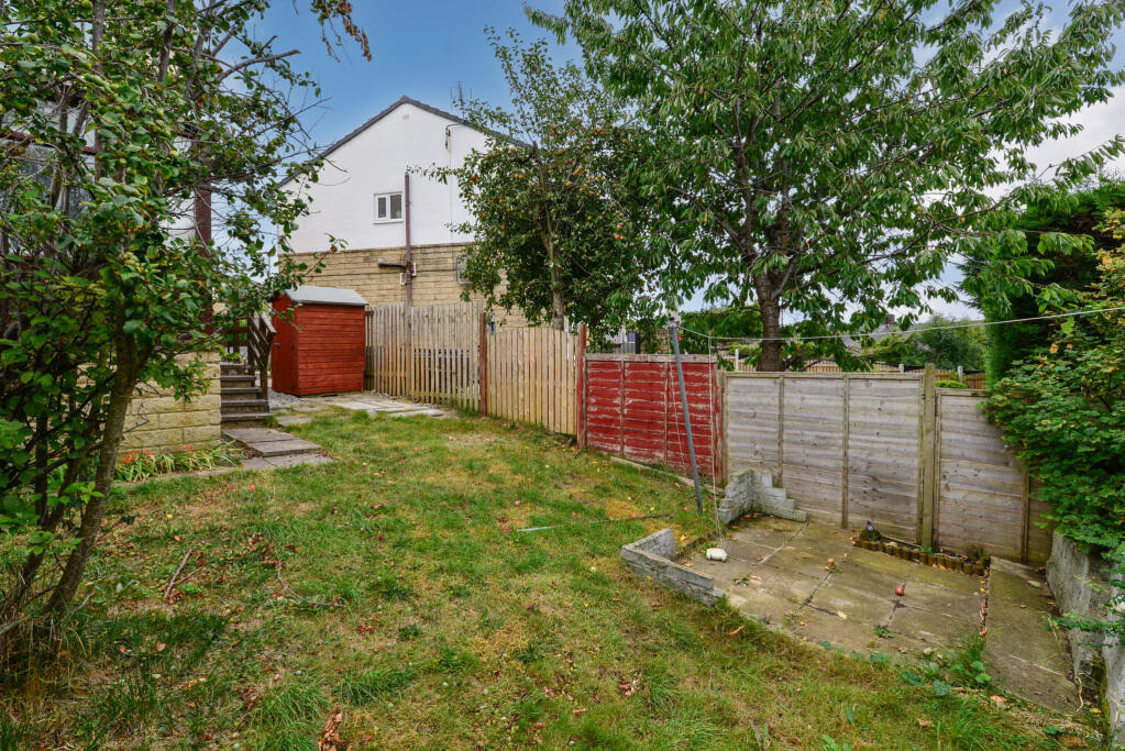 Additional image 13 of The Oval, Gilstead, Bingley, West Yorkshire, BD16