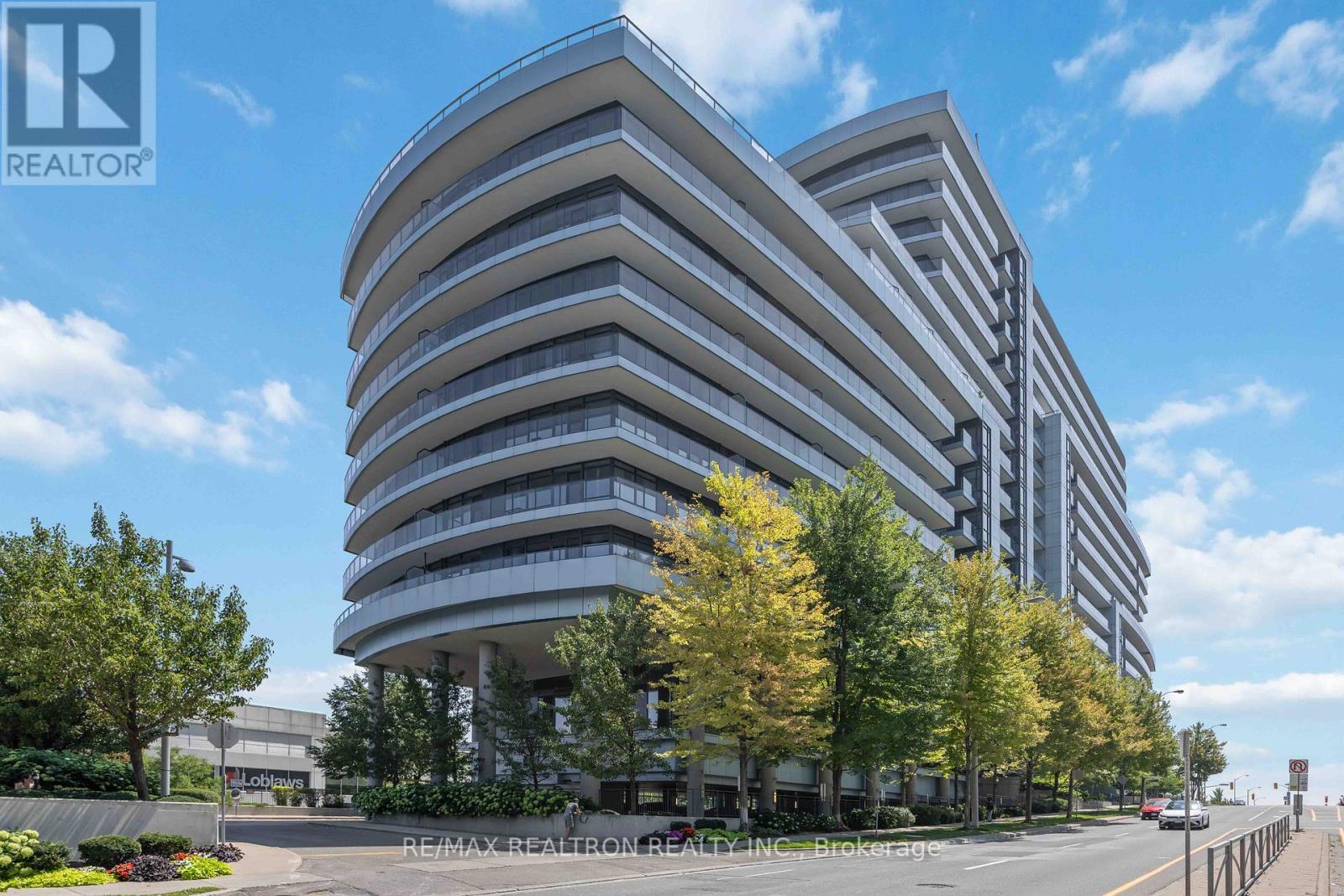 729 - 2885 BAYVIEW AVENUE|Toronto (Bayview Village), Ontario M2K0A3