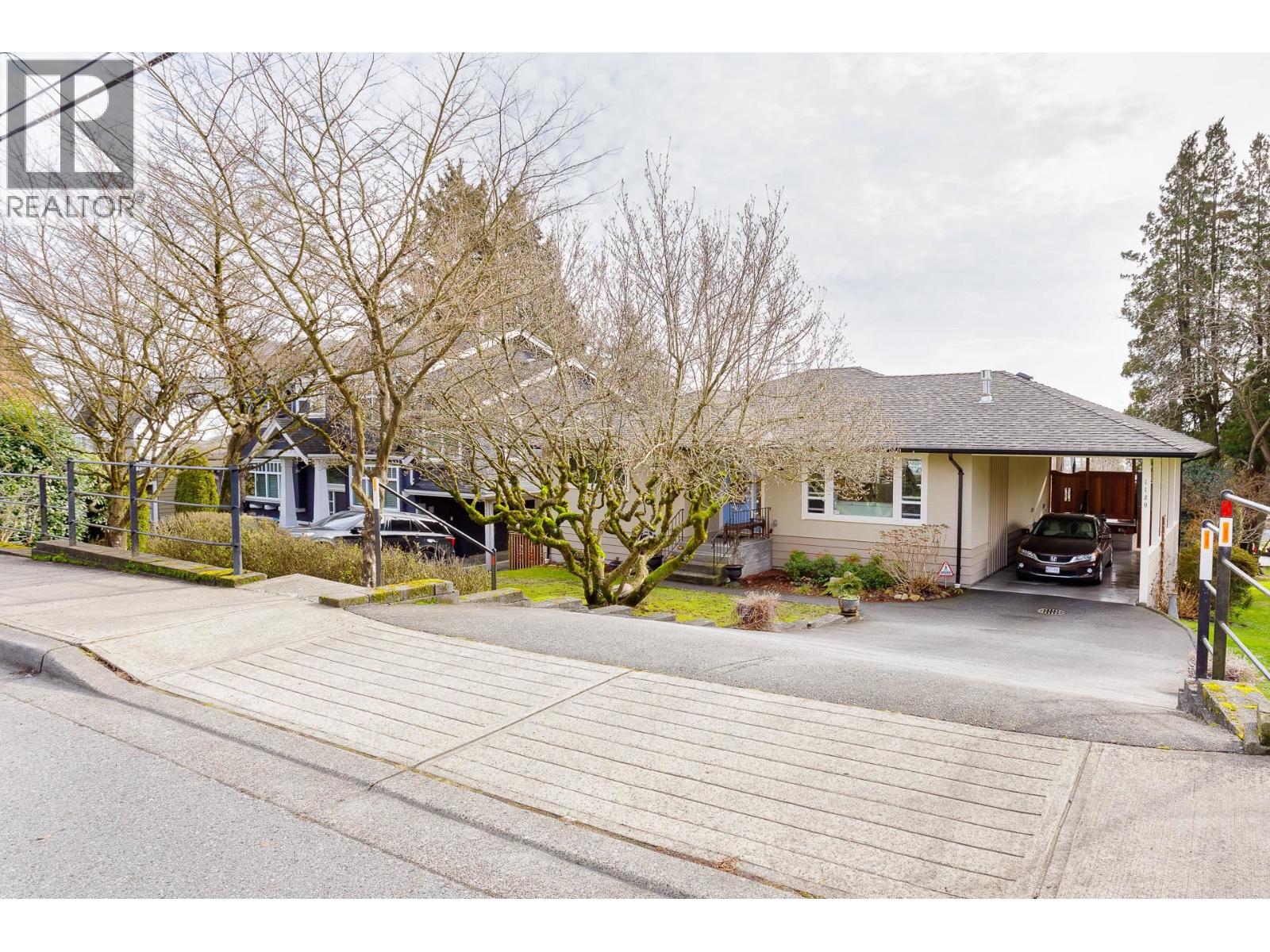 Property image for 1120 ROCHESTER AVENUE|Coquitlam, British Columbia V3K2X4