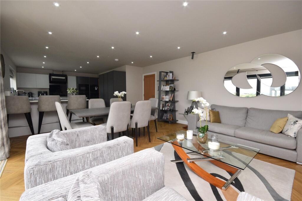 Additional image 4 of Wakefield Road, Drighlington, Bradford, West Yorkshire