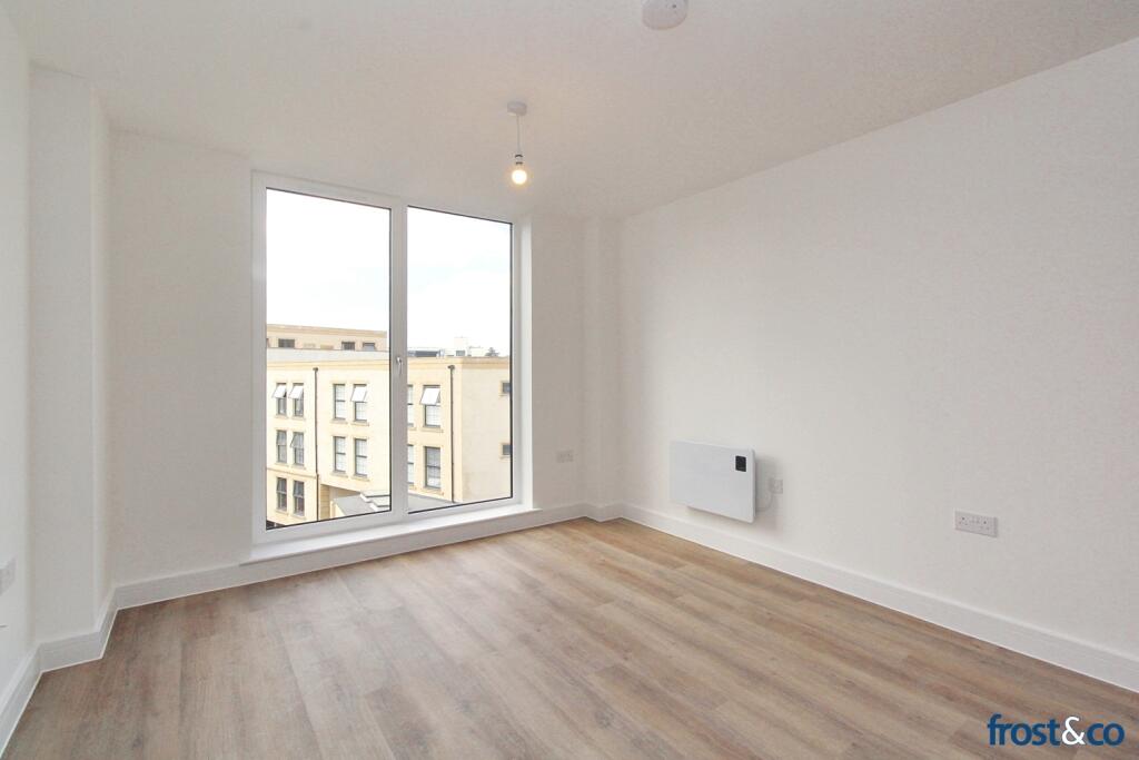 Additional image 2 of The Sloop, Commercial Road, Poole