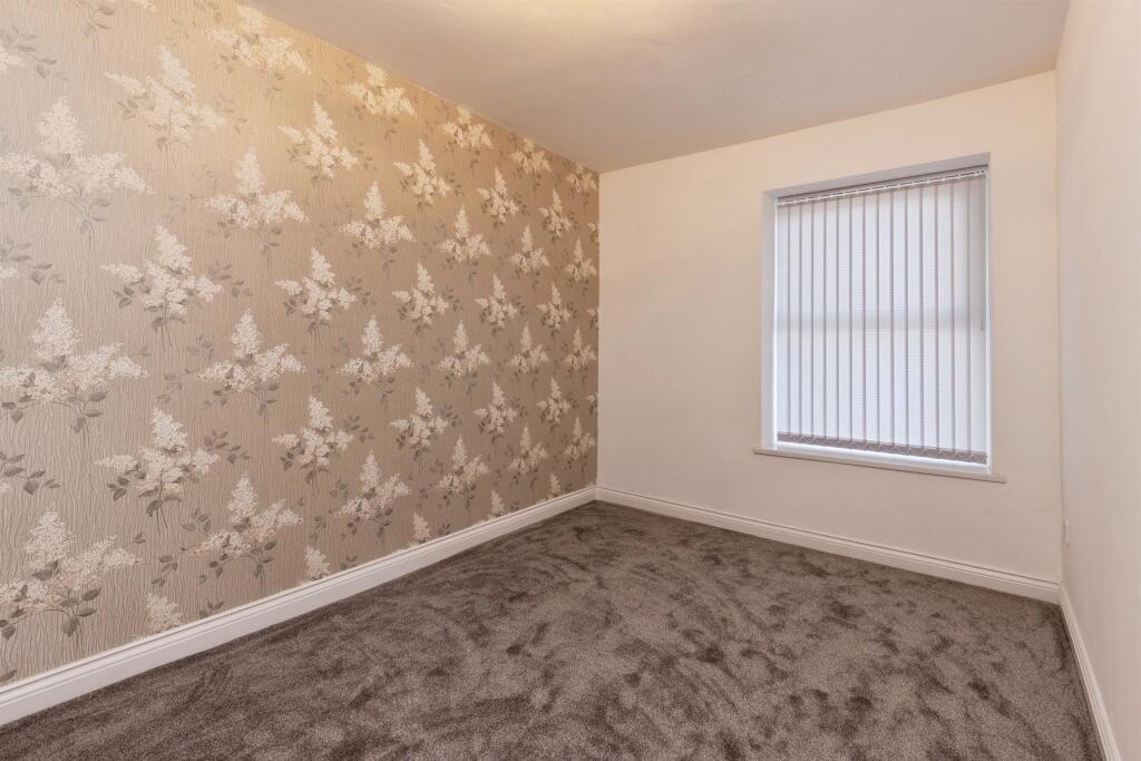 Additional image 6 of Smiddles Lane, Bradford