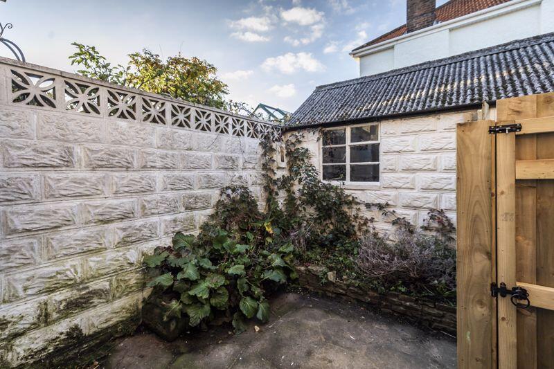 Additional image 8 of Beautiful Large Double Ensuite Room In Branksome - 141 Alder Road, Poole